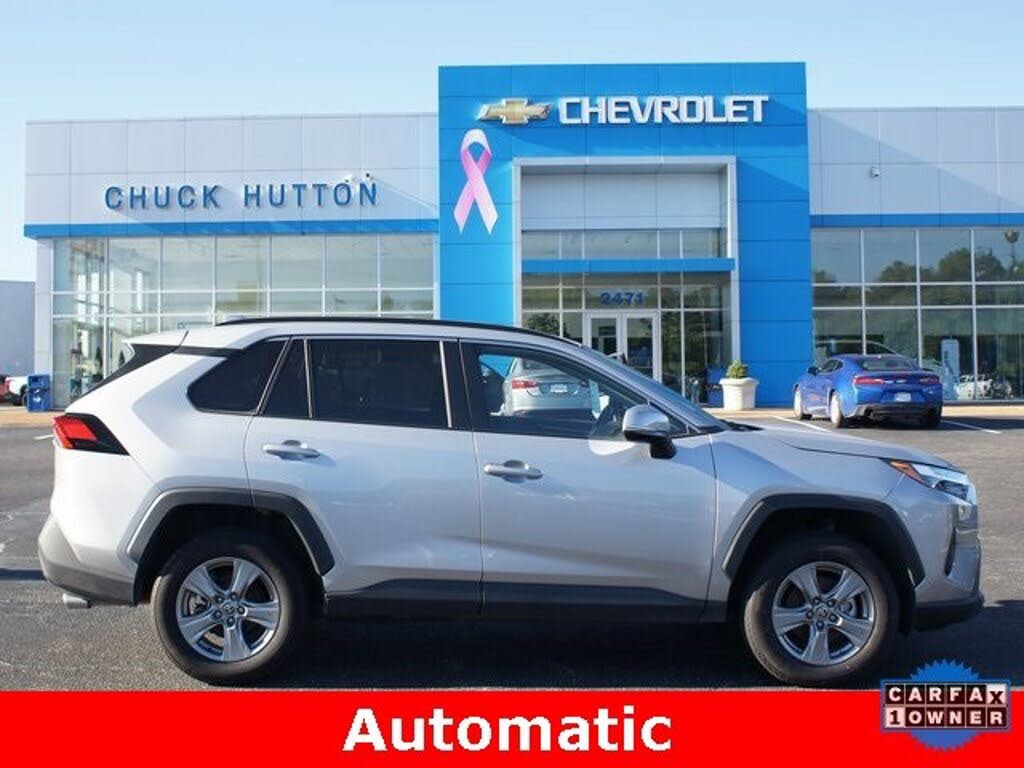 2024 Toyota RAV4 XLE FWD