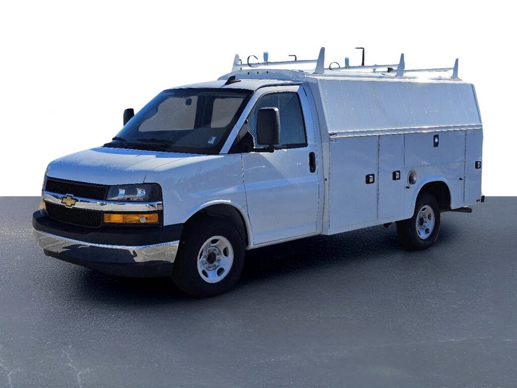 2024 Chevrolet Express Chassis 3500 Cutaway 139