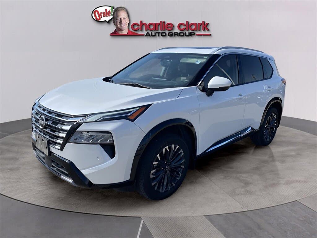 2024 Nissan Rogue Platinum FWD