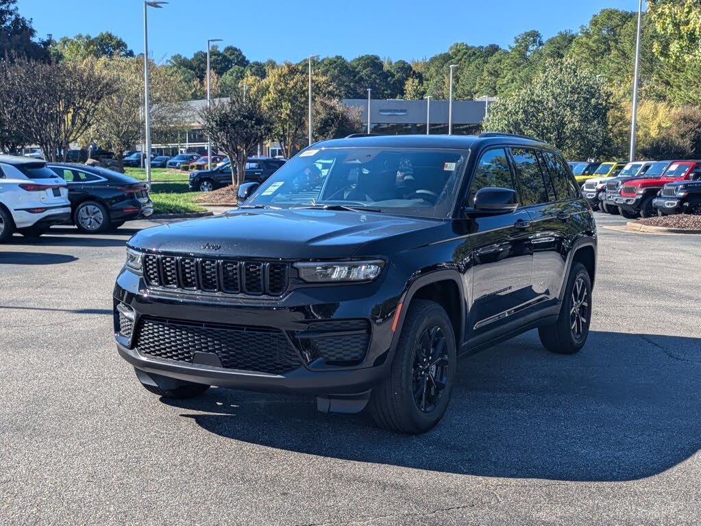 2025 Jeep Grand Cherokee Altitude X 4WD
