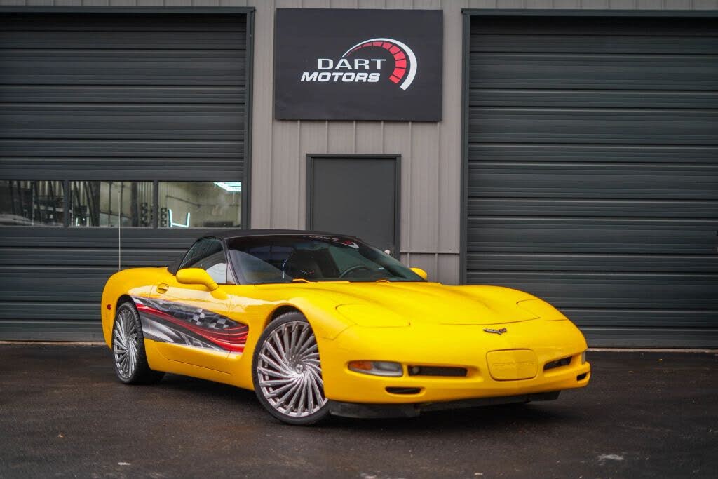 2004 Chevrolet Corvette Convertible RWD