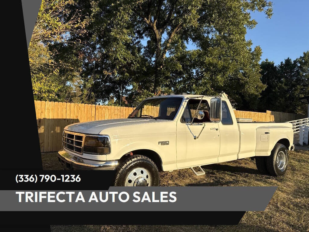 1995 Ford F-350 2 Dr XLT Extended Cab LB