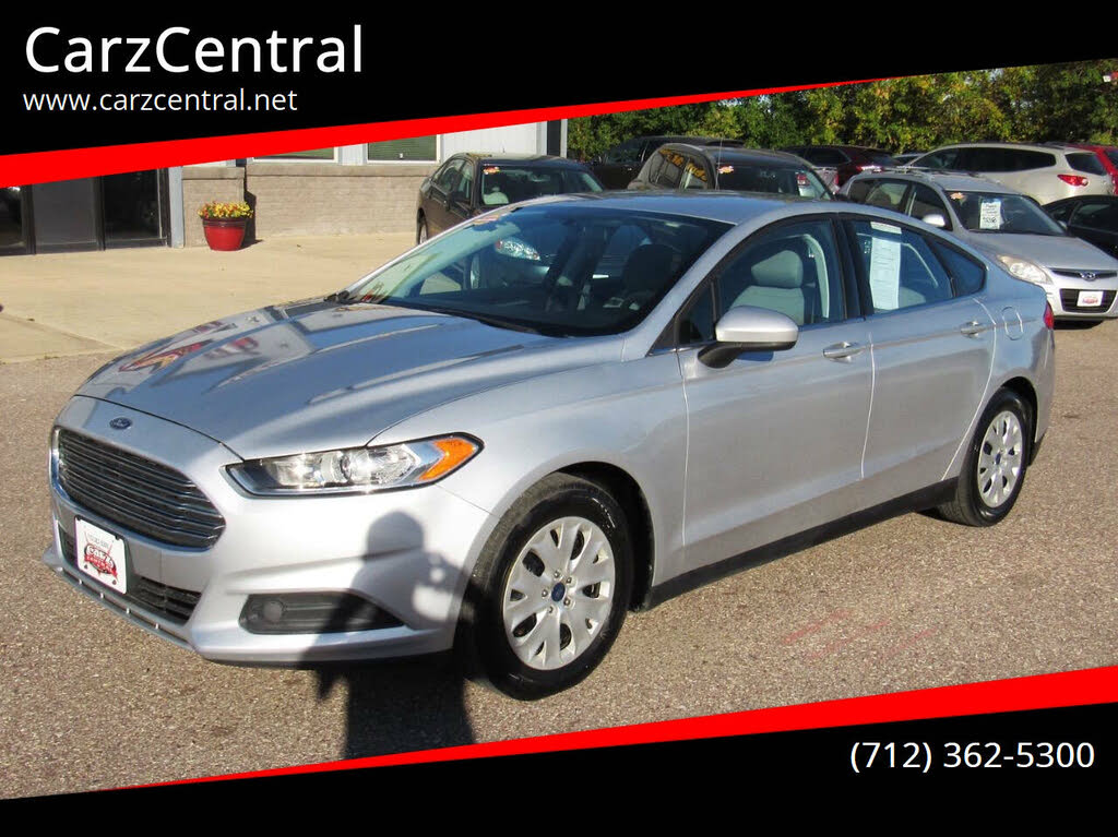 2014 Ford Fusion S