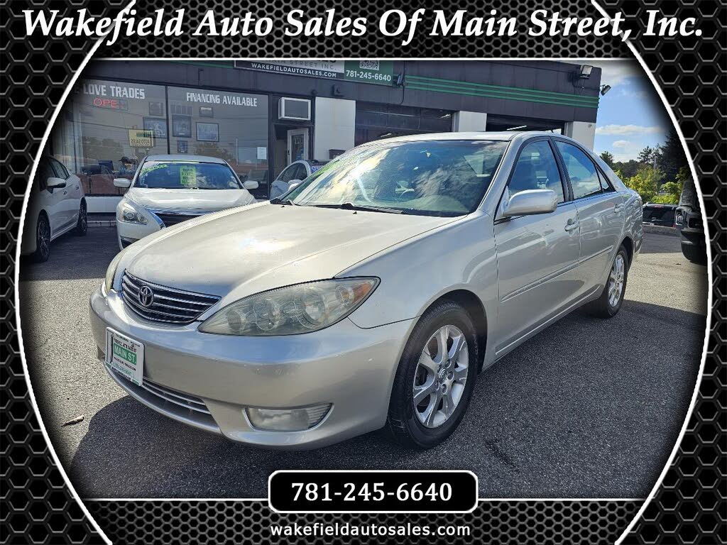 2005 Toyota Camry XLE V6 FWD