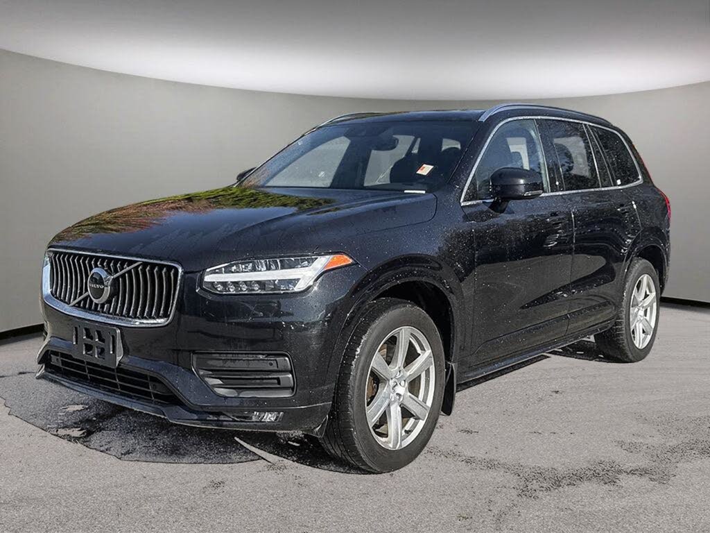 Volvo XC90 T6 Momentum 7-Passenger AWD 2021