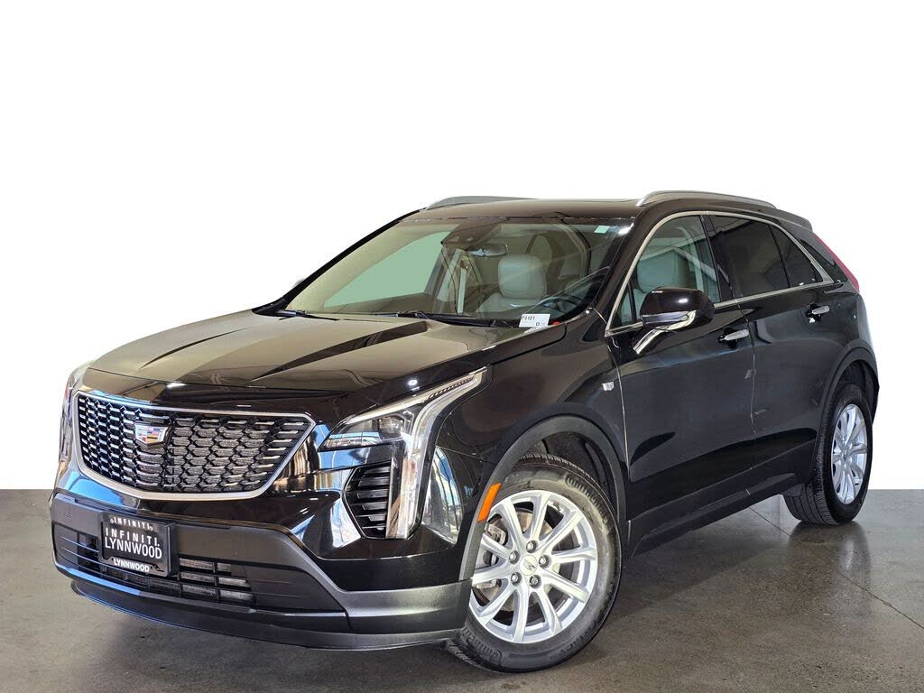 2022 Cadillac XT4 Luxury AWD
