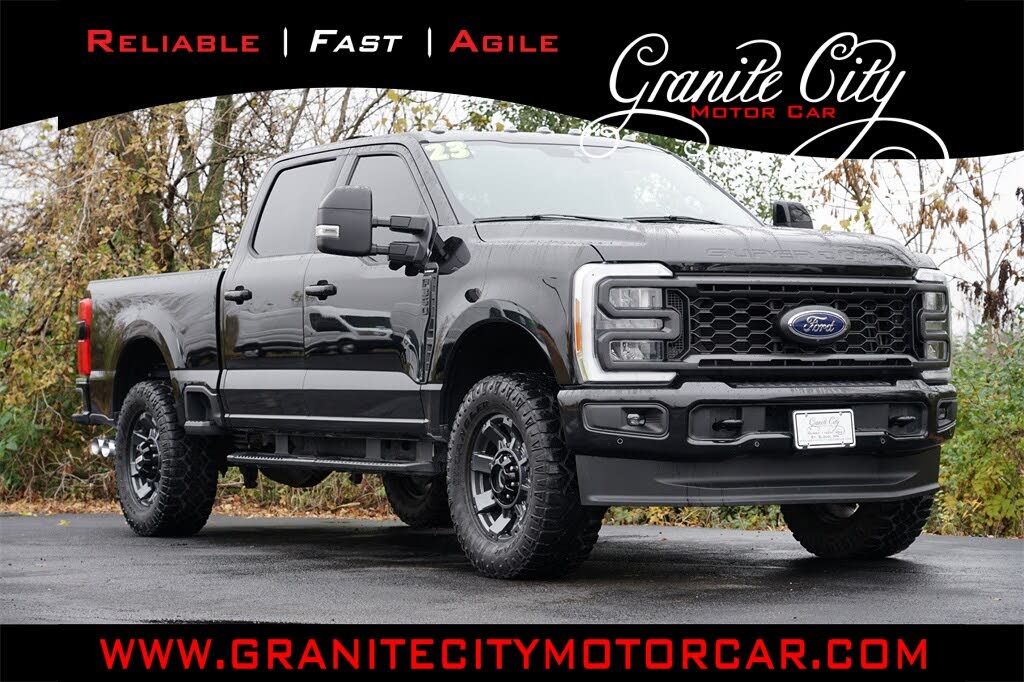 2023 Ford F-350 Super Duty Lariat Crew Cab 4WD