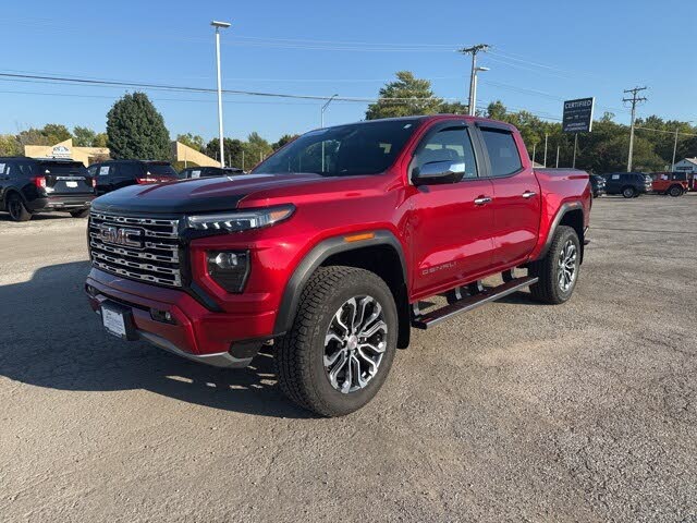 2024 GMC Canyon Denali Crew Cab 4WD