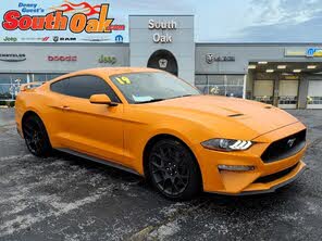 Ford Mustang EcoBoost Coupe RWD