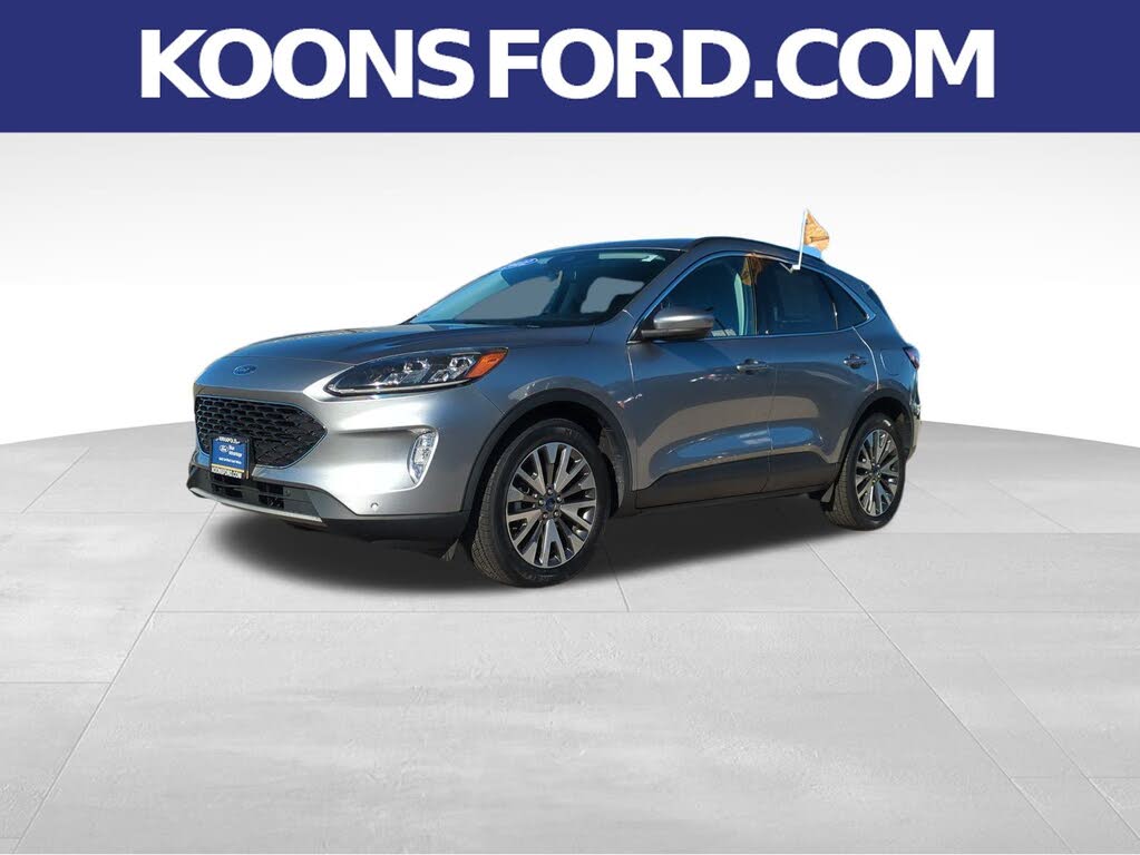 2022 Ford Escape Titanium AWD