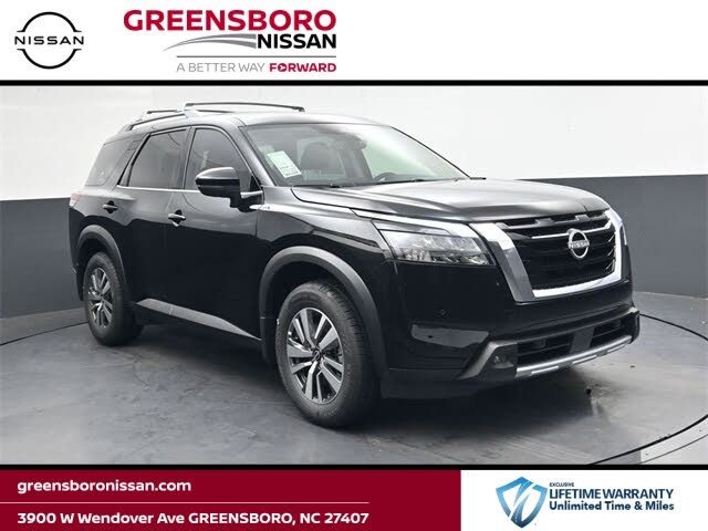 2025 Nissan Pathfinder SL FWD