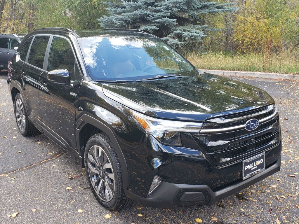 2025 Subaru Forester Hybrid Touring AWD