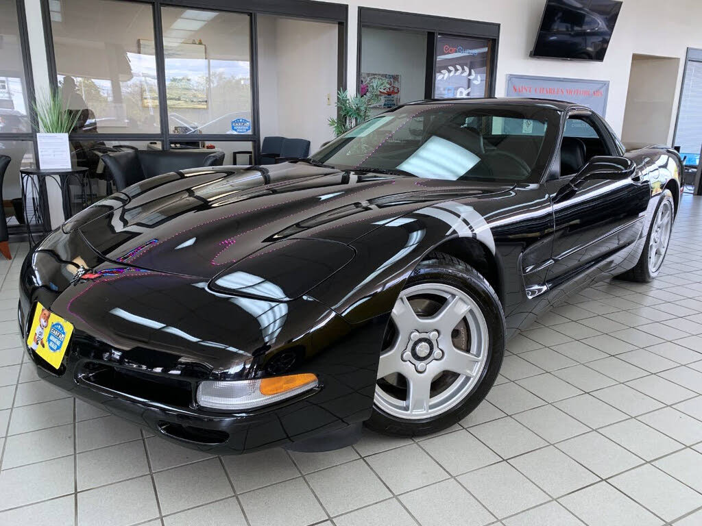1998 Chevrolet Corvette Coupe RWD