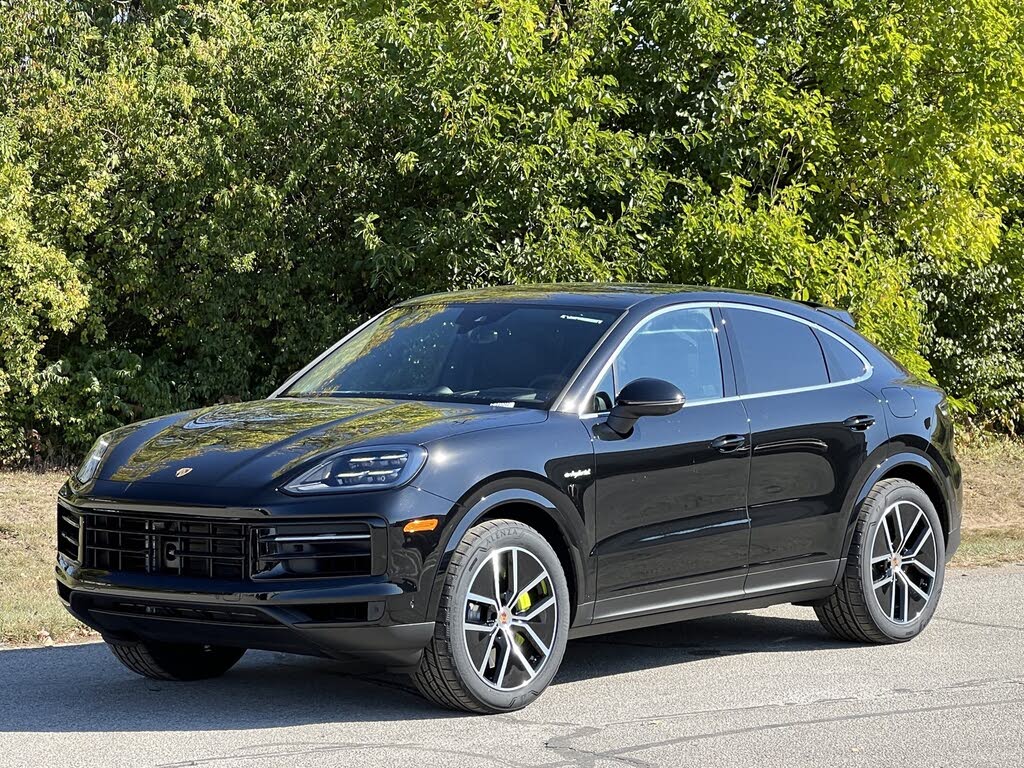 2026 Porsche Cayenne Coupe AWD