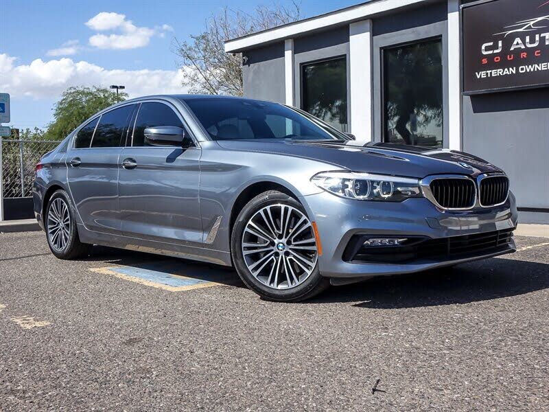 2018 BMW 5 Series 530i Sedan RWD