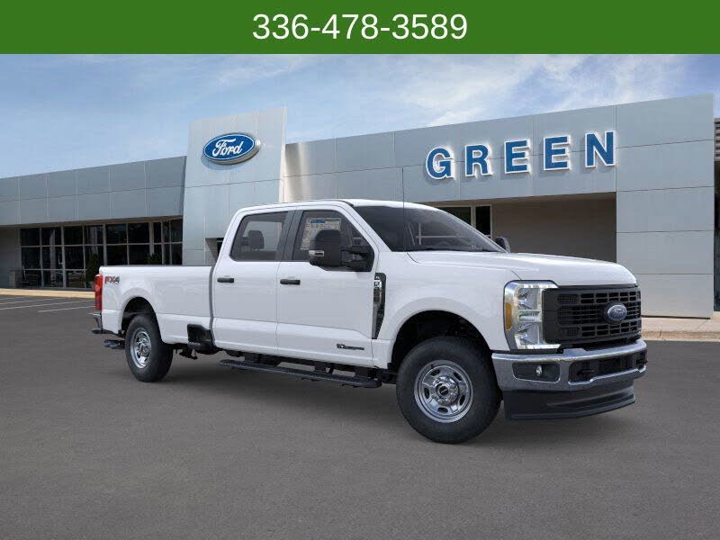 2025 Ford F-250 Super Duty XL Crew Cab 4WD