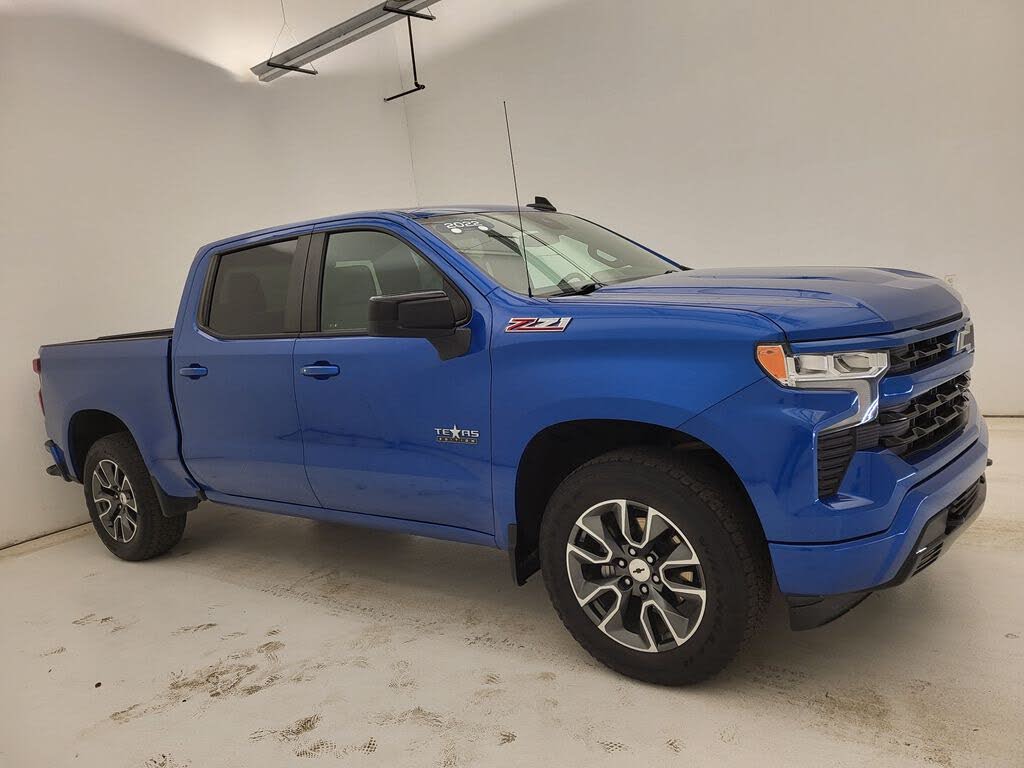 2022 Chevrolet Silverado 1500 RST Crew Cab 4WD