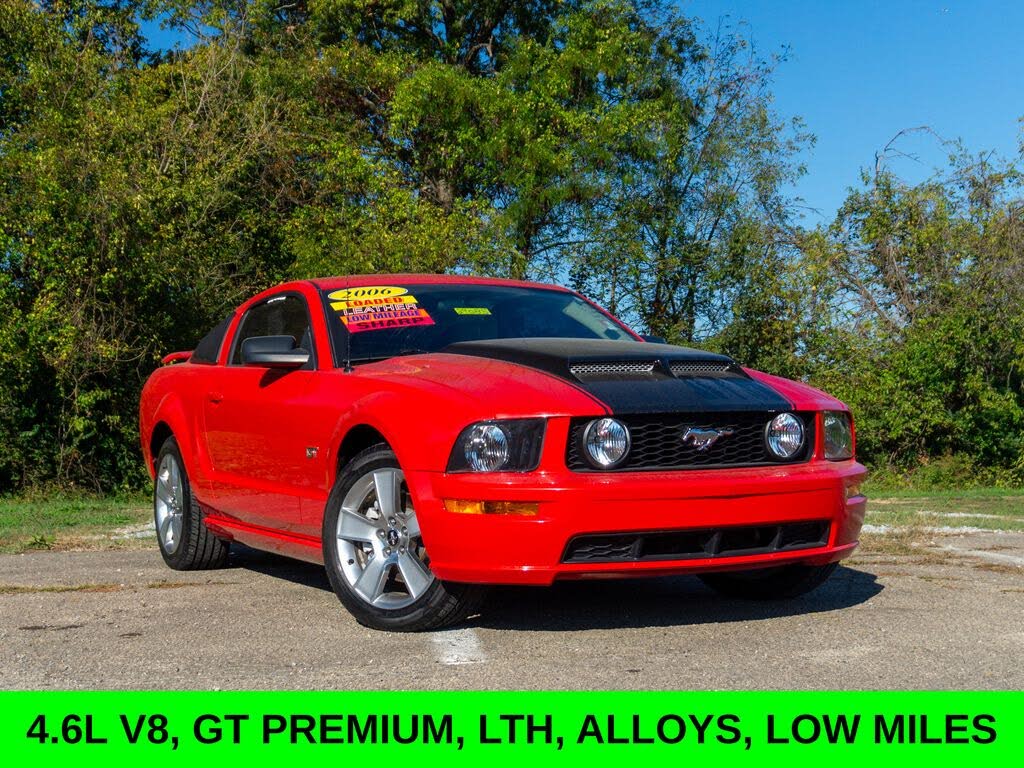 2006 Ford Mustang GT Premium RWD