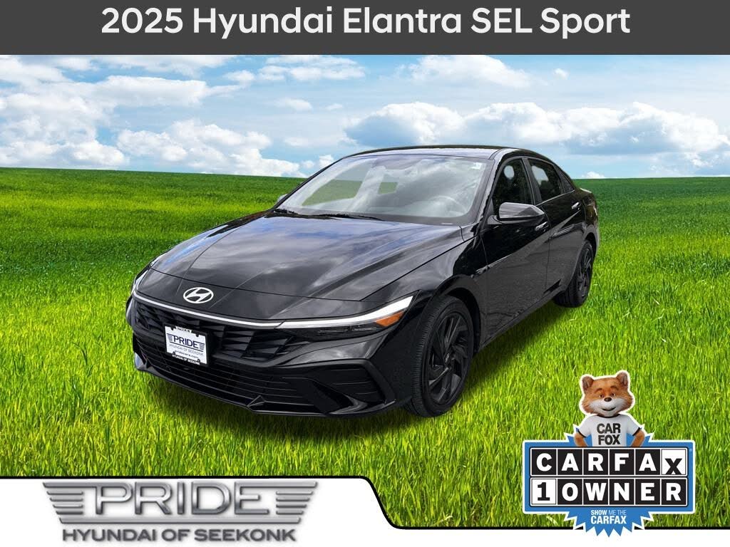 2025 Hyundai Elantra SEL Sport FWD