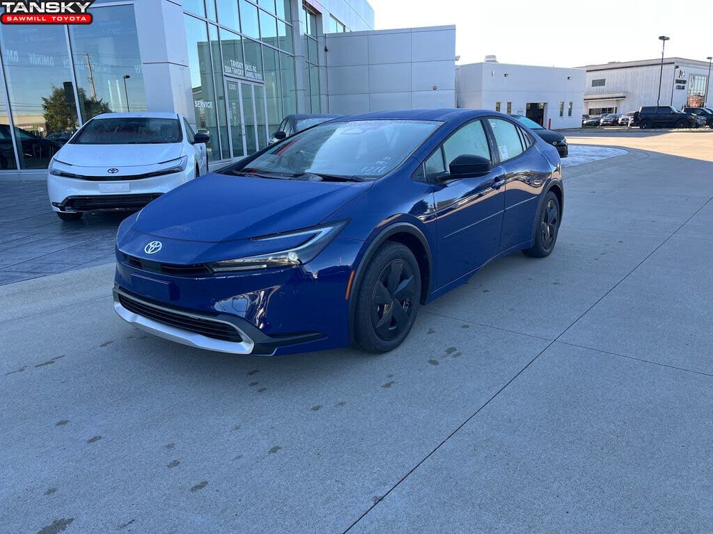 2026 Toyota Prius Plug-In Hybrid SE FWD