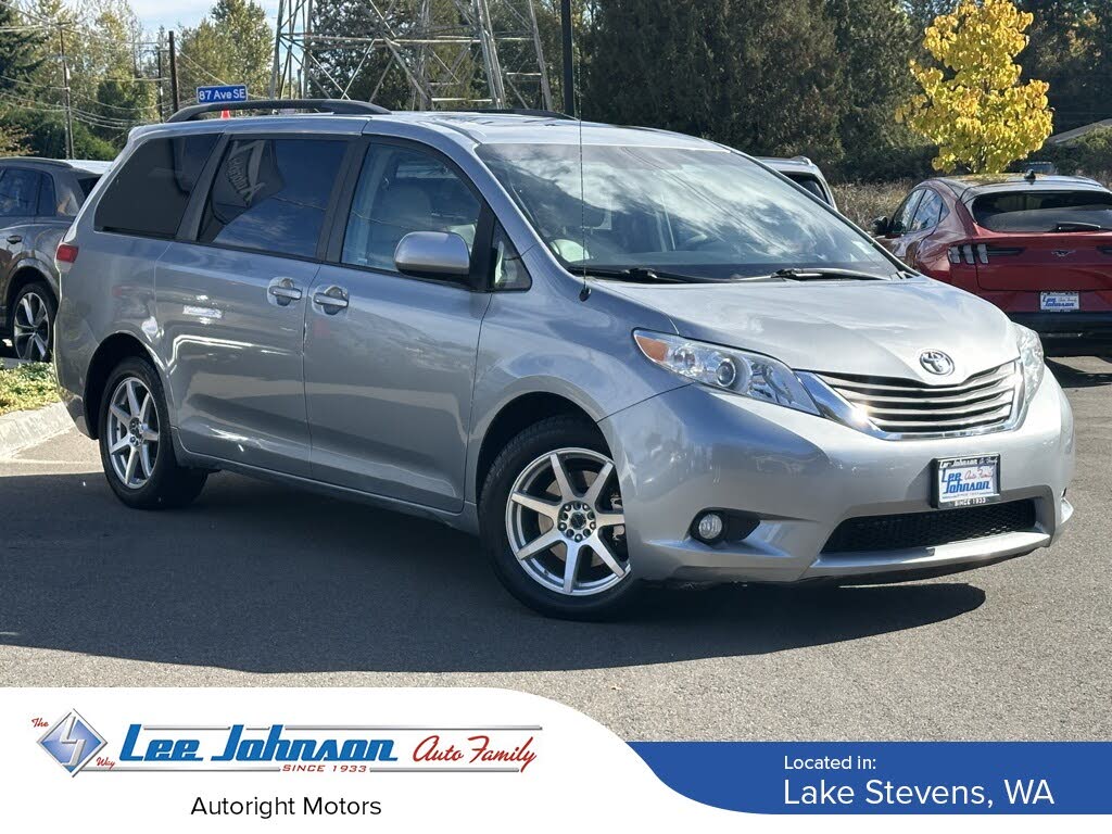 2014 Toyota Sienna XLE 7-Passenger AWD
