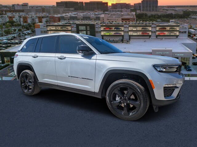 2025 Jeep Grand Cherokee Limited RWD