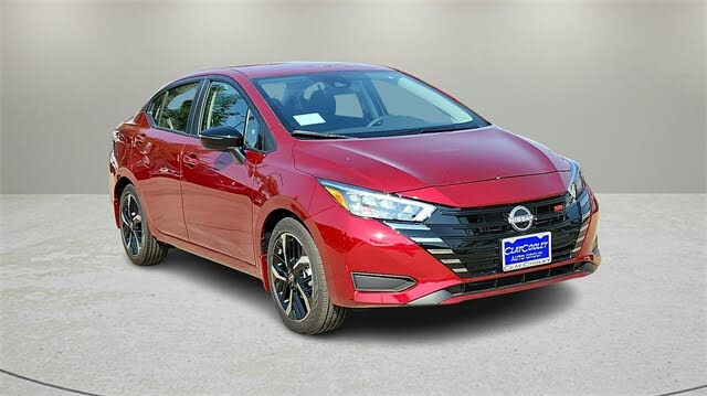2025 Nissan Versa SR FWD