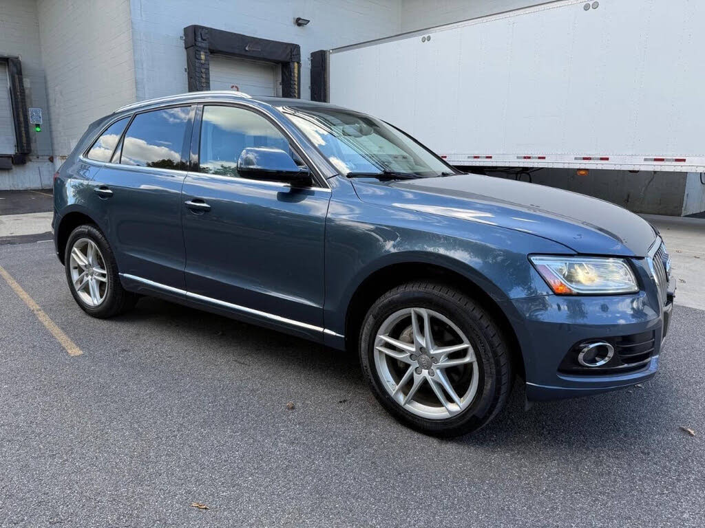2017 Audi Q5 2.0T quattro Premium Plus