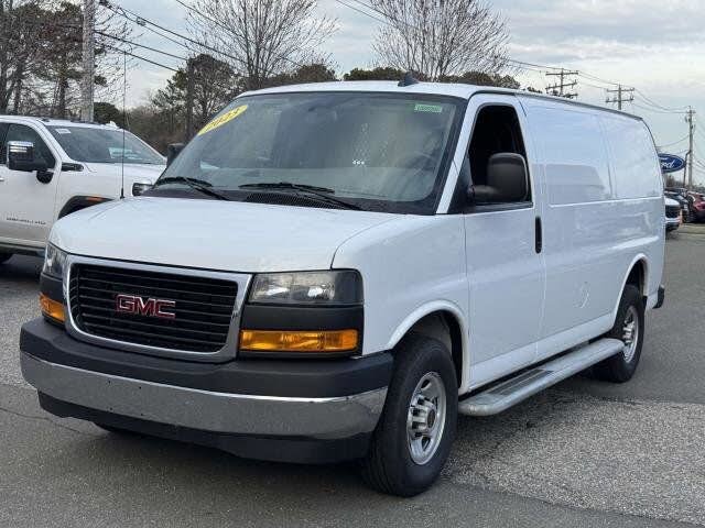 2023 GMC Savana Cargo 2500 RWD