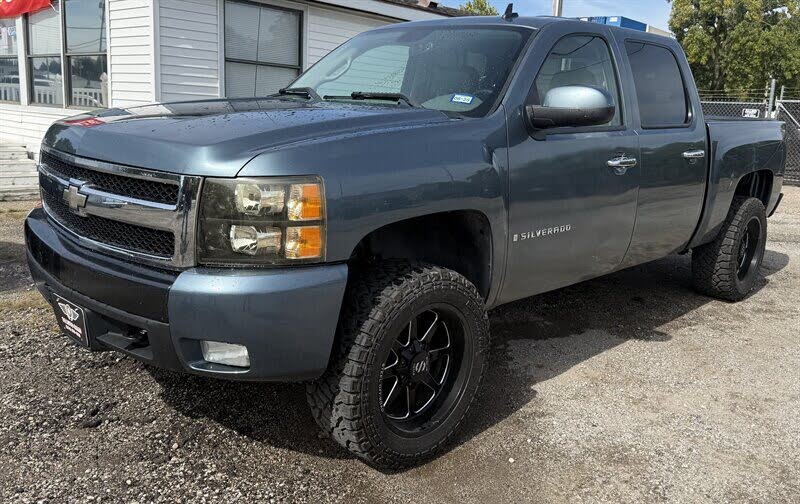 2007 Chevrolet Silverado 1500 LTZ Crew Cab 4WD