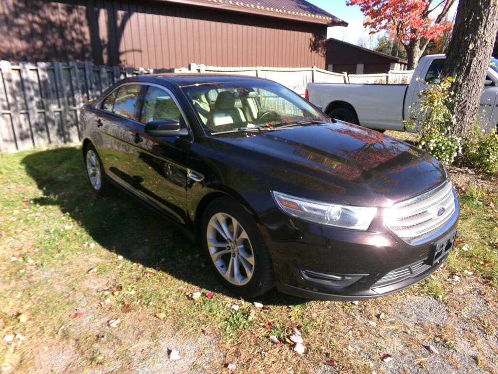 2013 Ford Taurus SEL