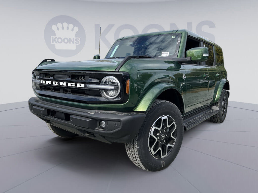 2025 Ford Bronco Outer Banks 4-Door 4WD