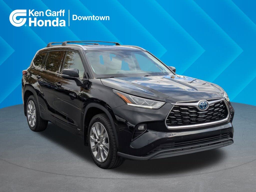 2023 Toyota Highlander Hybrid Limited AWD