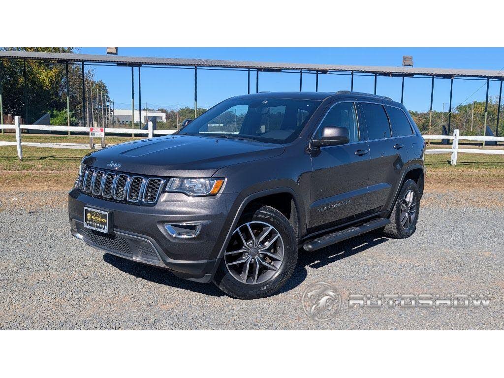 2020 Jeep Grand Cherokee Laredo E 4WD