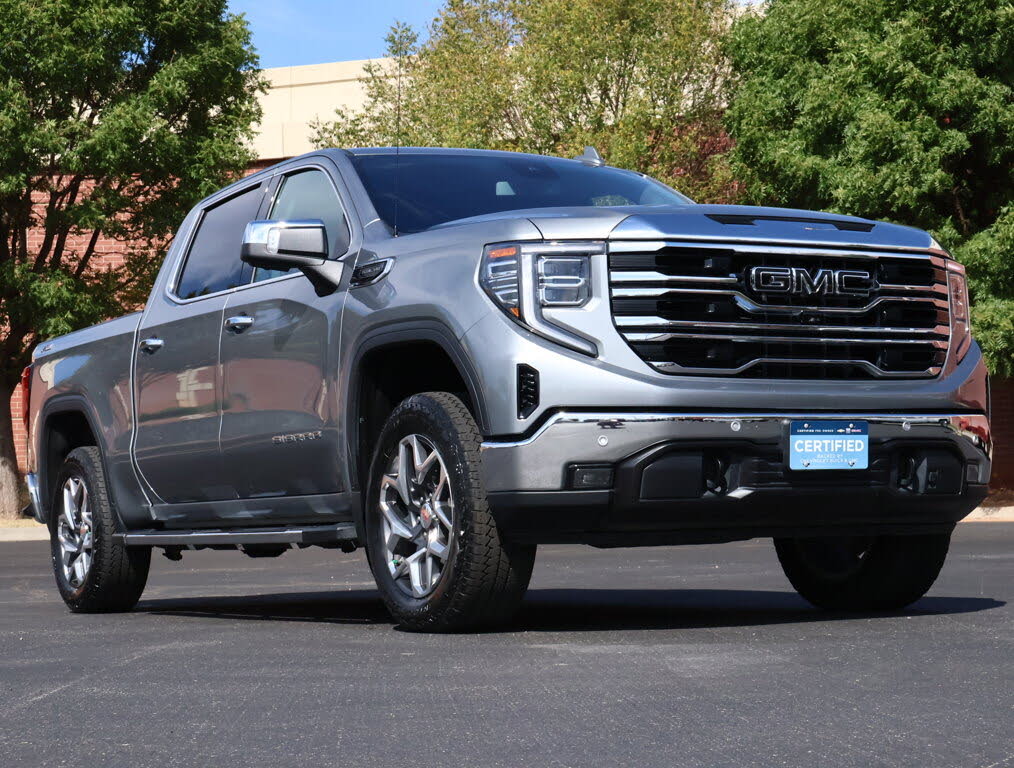 2023 GMC Sierra 1500 SLT Crew Cab 4WD