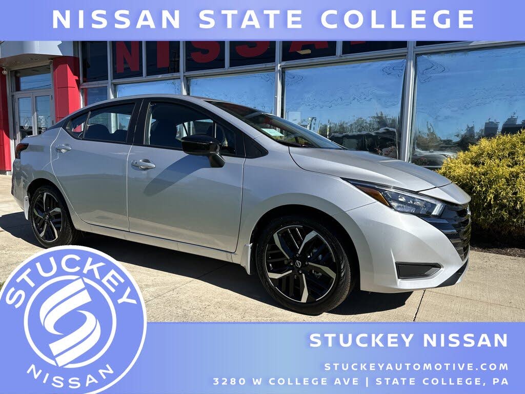 2025 Nissan Versa SR FWD