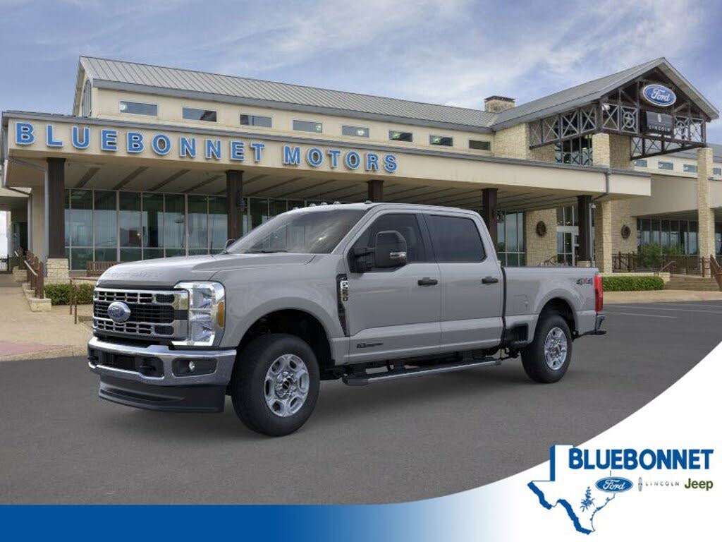 2026 Ford F-250 Super Duty XLT Crew Cab 4WD