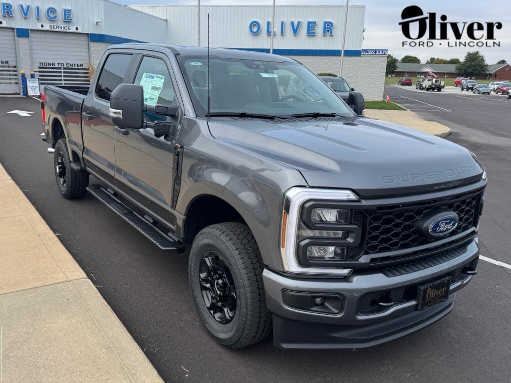 2026 Ford F-250 Super Duty XL Crew Cab 4WD