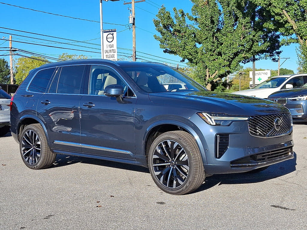 2026 Volvo XC90 B6 Plus 7-Passenger AWD