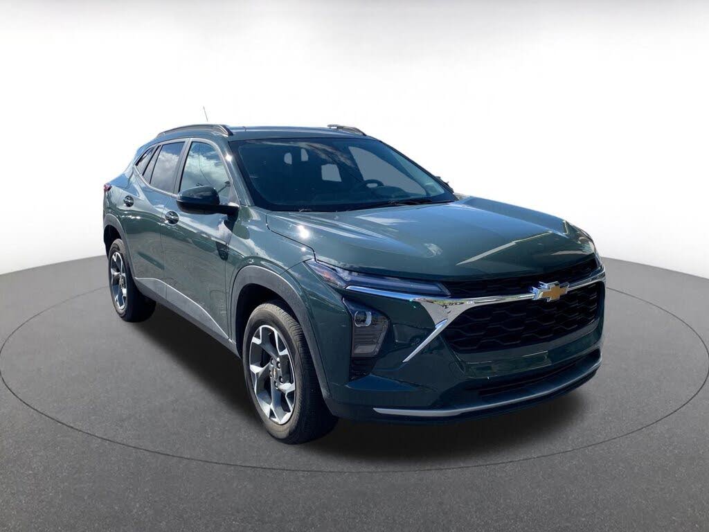 2025 Chevrolet Trax LT FWD