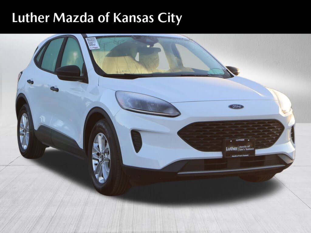 2022 Ford Escape S FWD