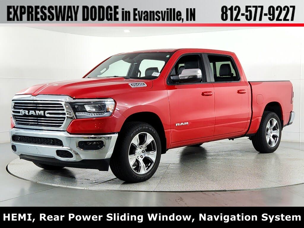 2023 RAM 1500 Laramie Crew Cab 4WD