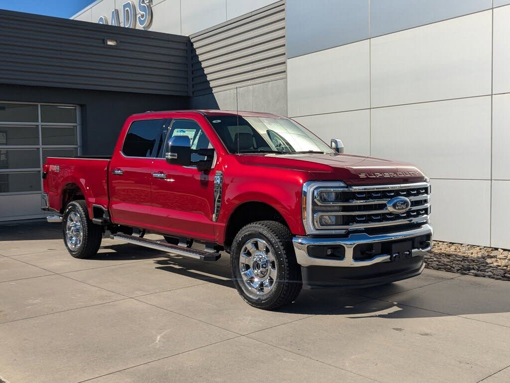 2026 Ford F-250 Super Duty Lariat Crew Cab 4WD