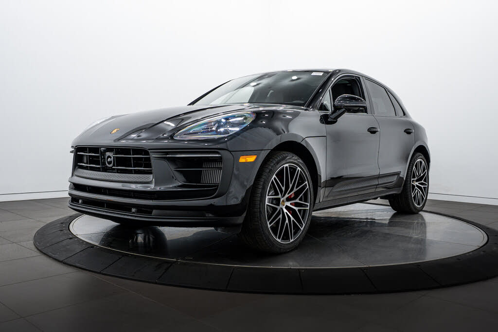 2026 Porsche Macan S AWD