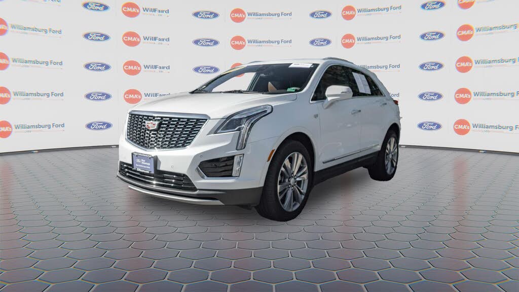 2024 Cadillac XT5 Premium Luxury FWD