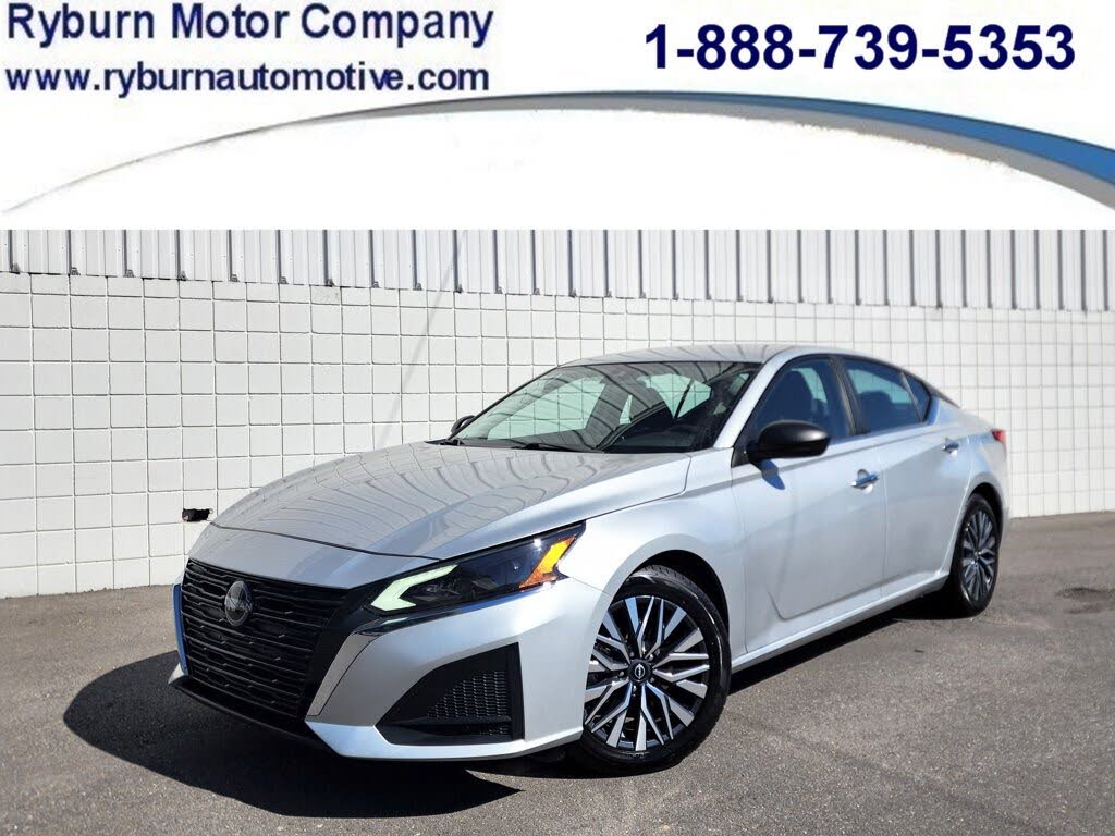 2024 Nissan Altima 2.5 SV FWD