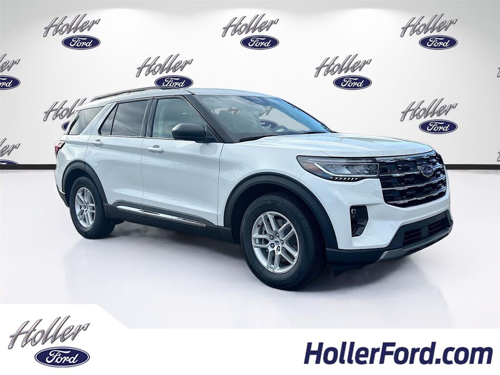 2025 Ford Explorer Active RWD