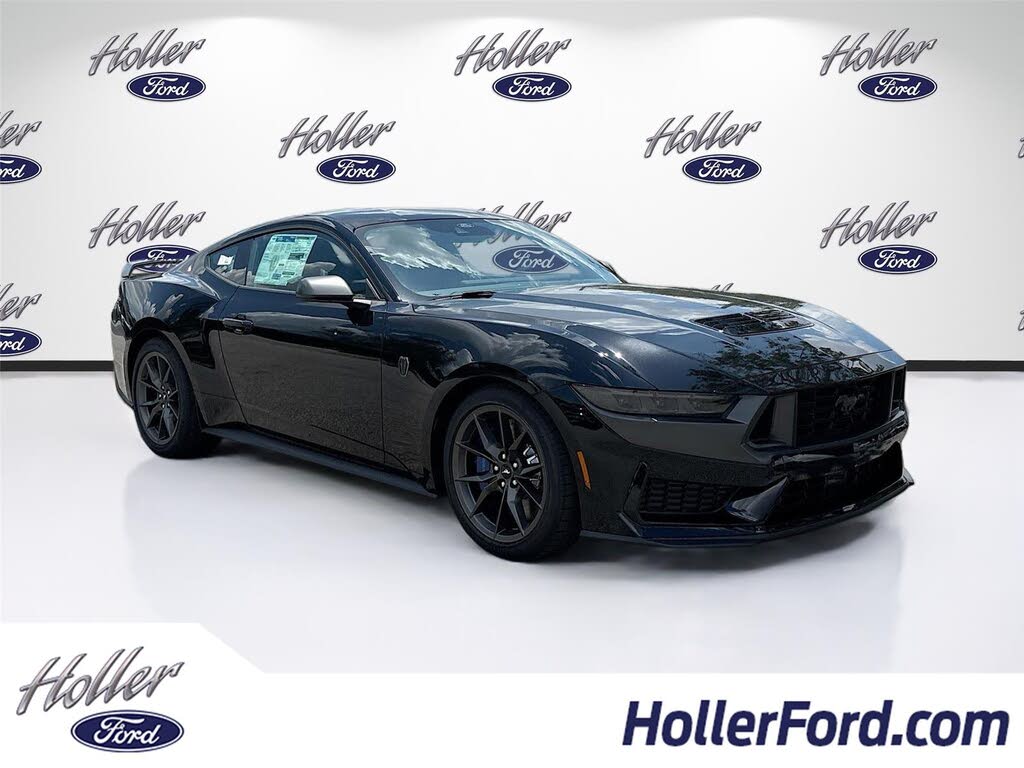 2025 Ford Mustang Dark Horse Fastback RWD