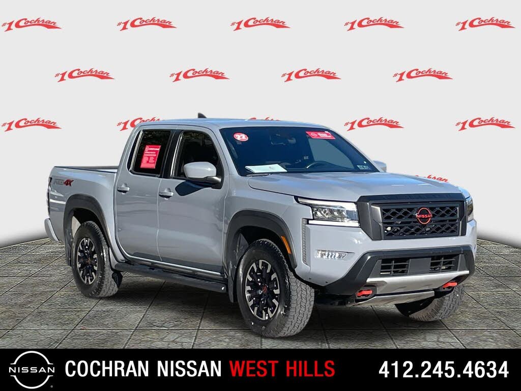 2022 Nissan Frontier PRO-4X Crew Cab 4WD