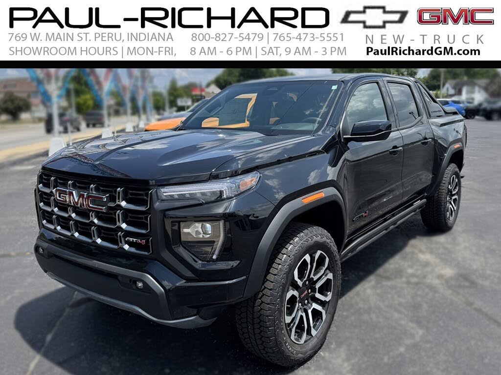 2025 GMC Canyon AT4 Crew Cab 4WD